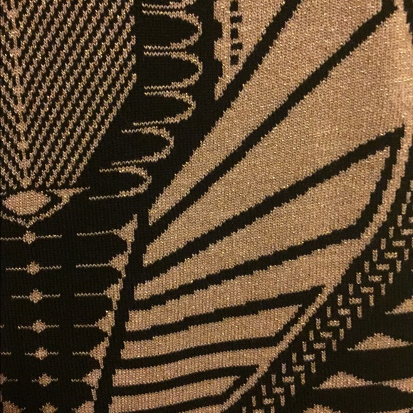 Black and Gold Bodycon Midi Skirt and Crop Top Set - Picture 4 of 4